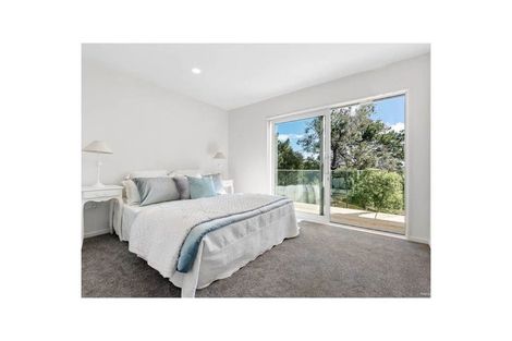 Photo of property in 185b Browns Bay Road, Browns Bay, Auckland, 0630