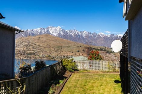 Photo of property in 70 Hensman Road, Queenstown, 9300