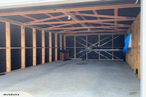 Photo of property in 2/3 Nimrod Place, Half Moon Bay, Auckland, 2012