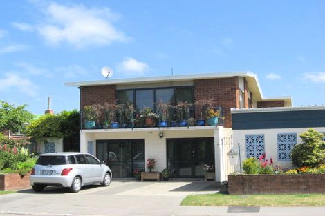 Photo of property in 7 Wyatt Place, Russley, Christchurch, 8042