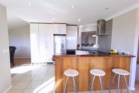 Photo of property in 46a Mellons Bay Road, Mellons Bay, Auckland, 2014