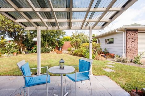 Photo of property in 14 Wedgwood Grove, Highbury, Palmerston North, 4412