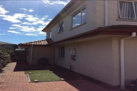 Photo of property in 22 Kestev Drive, Flat Bush, Auckland, 2016