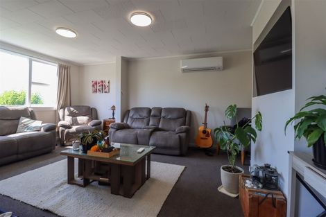 Photo of property in 15 Woodlands Road, Parkside, Timaru, 7910