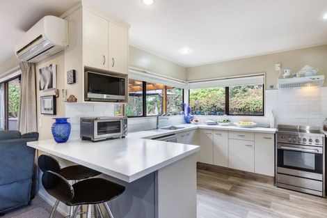 Photo of property in 33 Lakewood Drive, Nukuhau, Taupo, 3330