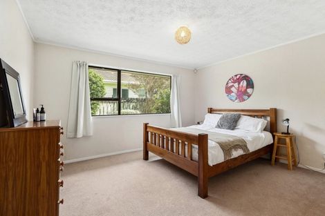 Photo of property in 1/7 Tawa Street, Tawa, Wellington, 5028