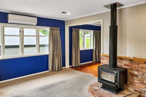 Photo of property in 59 Raukawa Street, Stokes Valley, Lower Hutt, 5019