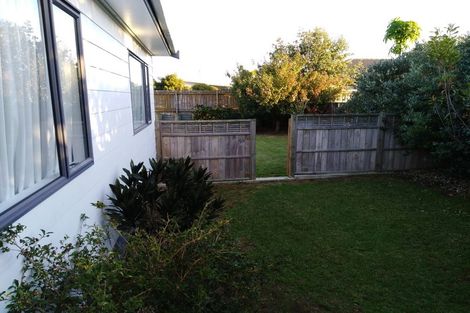 Photo of property in 3 Shearwater Street, One Tree Point, 0118