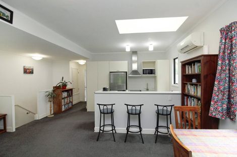 Photo of property in 10/162 Aro Street, Aro Valley, Wellington, 6021