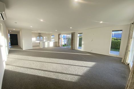 Photo of property in 24 Burnham School Road, Rolleston, 7614