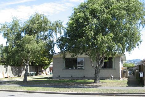 Photo of property in 36 Ruru Road, Bromley, Christchurch, 8062