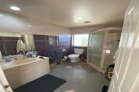 Photo of property in 3 Radstock Grove, Churton Park, Wellington, 6037