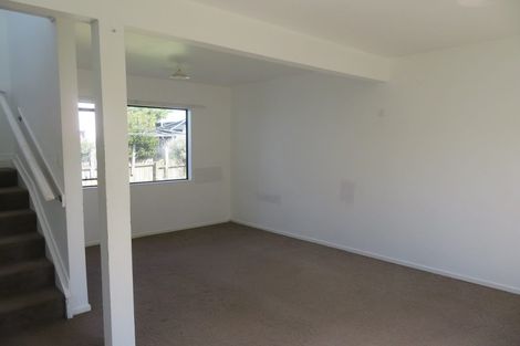 Photo of property in 26 Barneys Farm Road, Clendon Park, Auckland, 2103