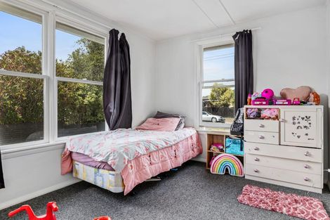 Photo of property in 33 Railway Crescent, Masterton, 5810