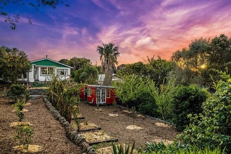 Photo of property in 31 Ocean Road, Paekakariki, 5034