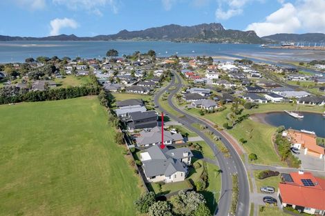 Photo of property in 28 Stace Hopper Drive, One Tree Point, 0118