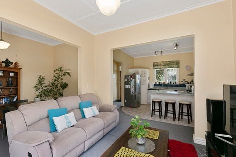 Photo of property in 30 Luxford Street, Berhampore, Wellington, 6023