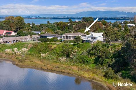 Photo of property in 16 Pohutukawa Drive, Athenree, Katikati, 3177