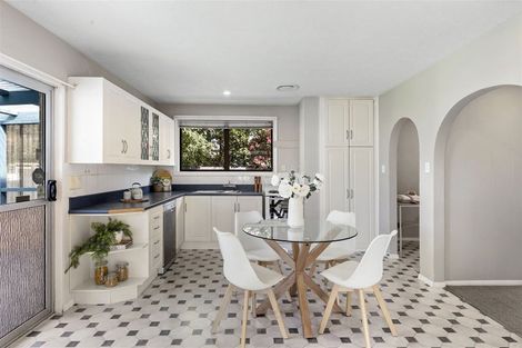 Photo of property in 14 Oldwood Street, Bishopdale, Christchurch, 8053