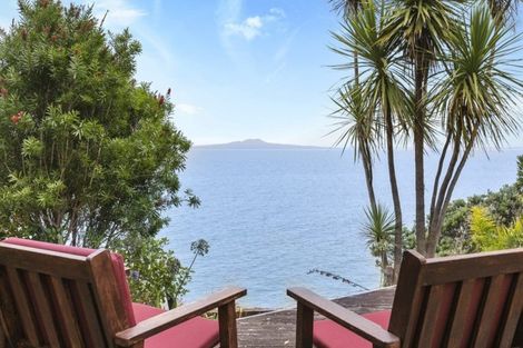 Photo of property in 26 Rock Isle Road, Torbay, Auckland, 0630