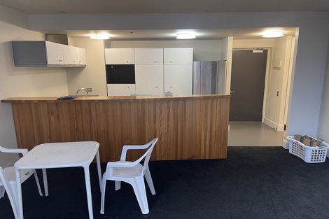 Photo of property in St Pauls Apartments, 3/43 Mulgrave Street, Thorndon, Wellington, 6011