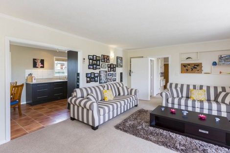 Photo of property in 24 Routley Crescent, Elderslea, Upper Hutt, 5018