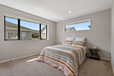 Photo of property in 1 Parkview Drive, Gulf Harbour, Whangaparaoa, 0930