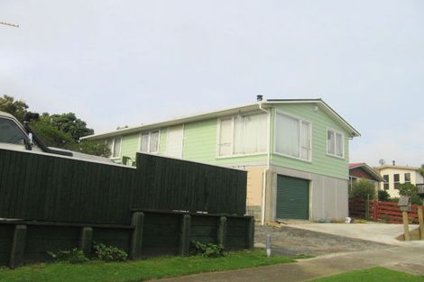 Photo of property in 139 Conclusion Street, Ascot Park, Porirua, 5024