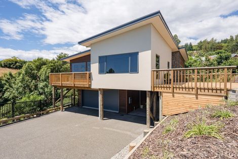 Photo of property in 17 Clairmont Heights, Stoke, Nelson, 7011