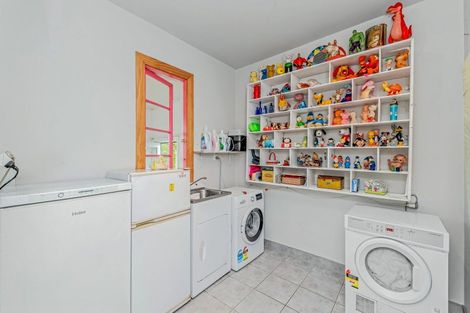 Photo of property in 494 Lake Road South, Leeston, 7683