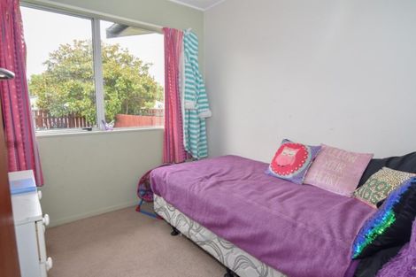 Photo of property in 14 Baillie Crescent, Carterton, 5713