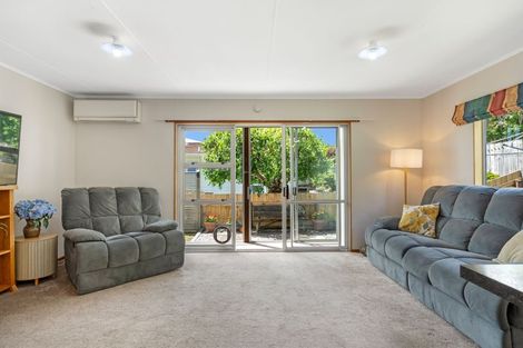 Photo of property in 2/165 Tahunanui Drive, Tahunanui, Nelson, 7011