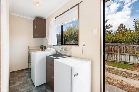 Photo of property in 72b Molyneux Avenue, Cromwell, 9310