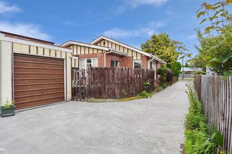 Photo of property in 1/11 Clouston Street, Saint Martins, Christchurch, 8022