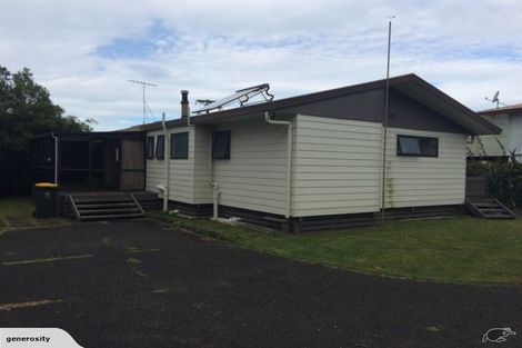 Photo of property in 9 Karawa Place, Kawakawa Bay, Papakura, 2585