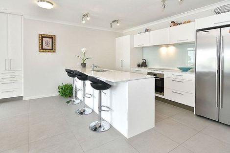 Photo of property in 59 Parkside Drive, Orewa, 0931