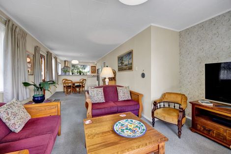 Photo of property in 44 Fulford Street, New Plymouth, 4310