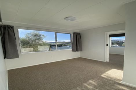 Photo of property in 100 Bracken Road, Paparangi, Wellington, 6037