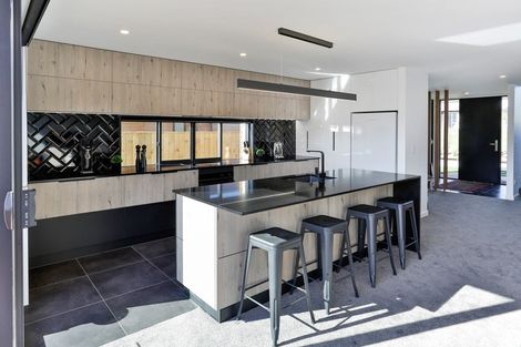 Photo of property in 251a Aubrey Road, Wanaka, 9305