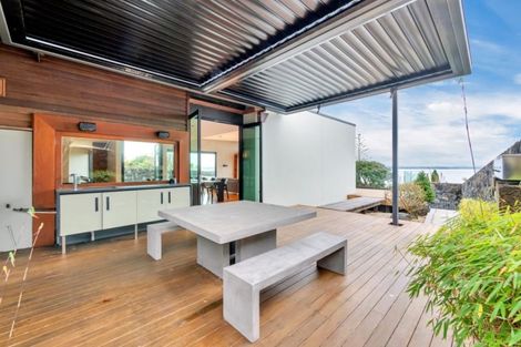 Photo of property in 51 Pacific Parade, Army Bay, Whangaparaoa, 0930