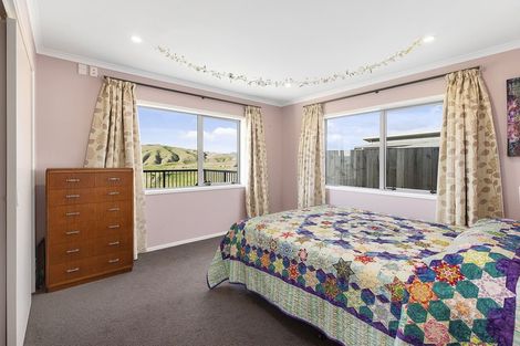 Photo of property in 54 Mo Street, Camborne, Porirua, 5026