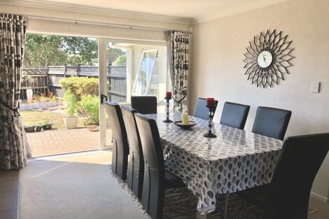 Photo of property in 175 Wattle Farm Road, Wattle Downs, Auckland, 2103