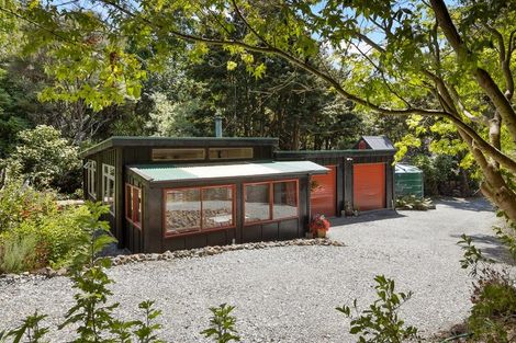 Photo of property in 26 Brick Bay Drive, Sandspit, Warkworth, 0982