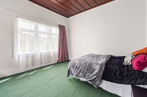 Photo of property in 5 Alexander Street, Ohingaiti, Hunterville, 4785