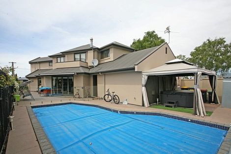 Photo of property in 183 Withells Road, Avonhead, Christchurch, 8042