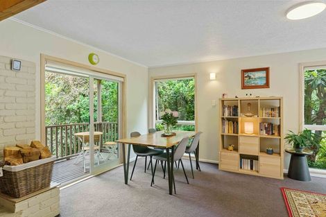 Photo of property in 98 Leinster Avenue, Raumati South, Paraparaumu, 5032