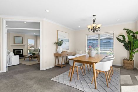 Photo of property in 10 Kapiti Drive, Poraiti, Napier, 4112