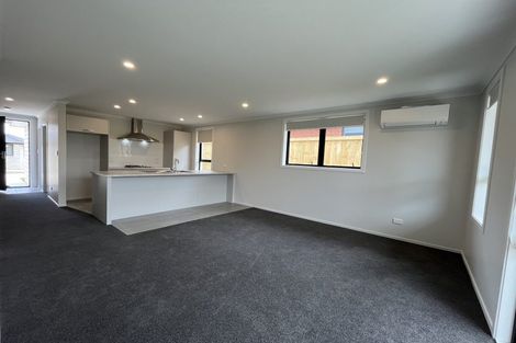 Photo of property in 44 Waruhia Crescent, Rototuna North, 3281