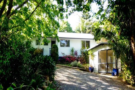 Photo of property in 68 Kemp Road, Kerikeri, 0230