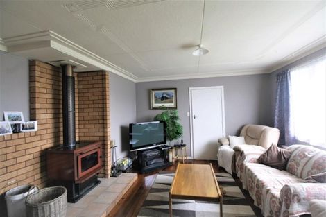 Photo of property in 50 Avon Road, Clifton, Invercargill, 9812